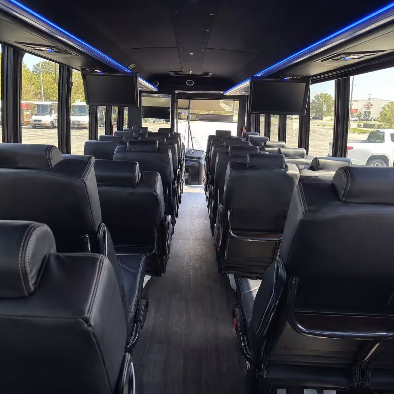 cape coral 30 passenger minibus rental