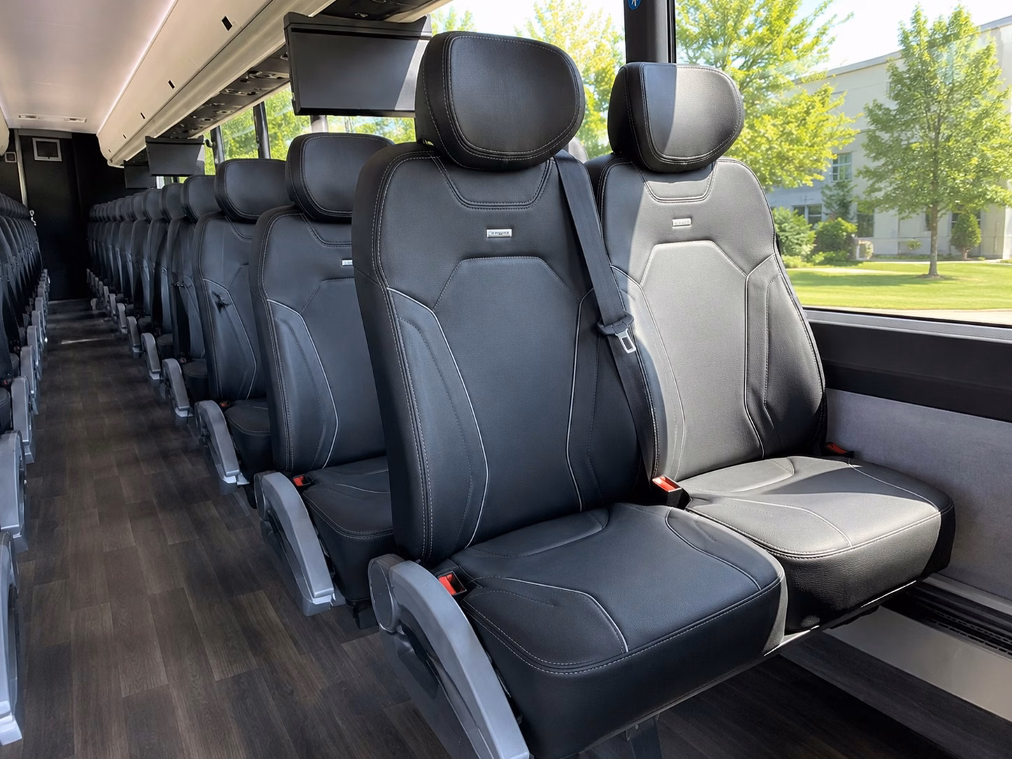 shuttle buses for cape coral waterfront wedding venues
