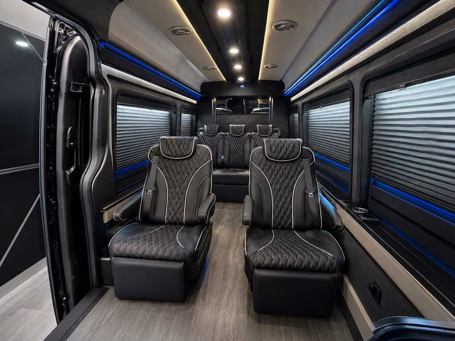 you can count on charterbusrentalcapecoralfl com for cape coral cruise and fly airport connections
